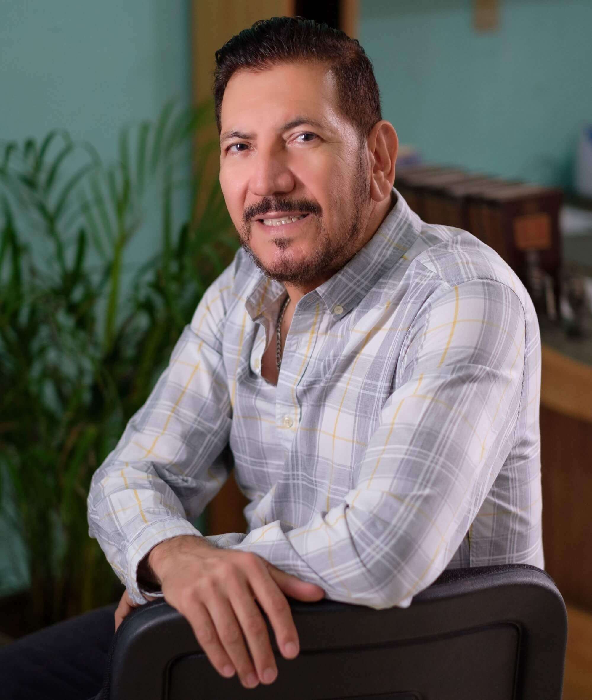 José Pepe Quevedo López, psicoterapeuta en Mazatlán